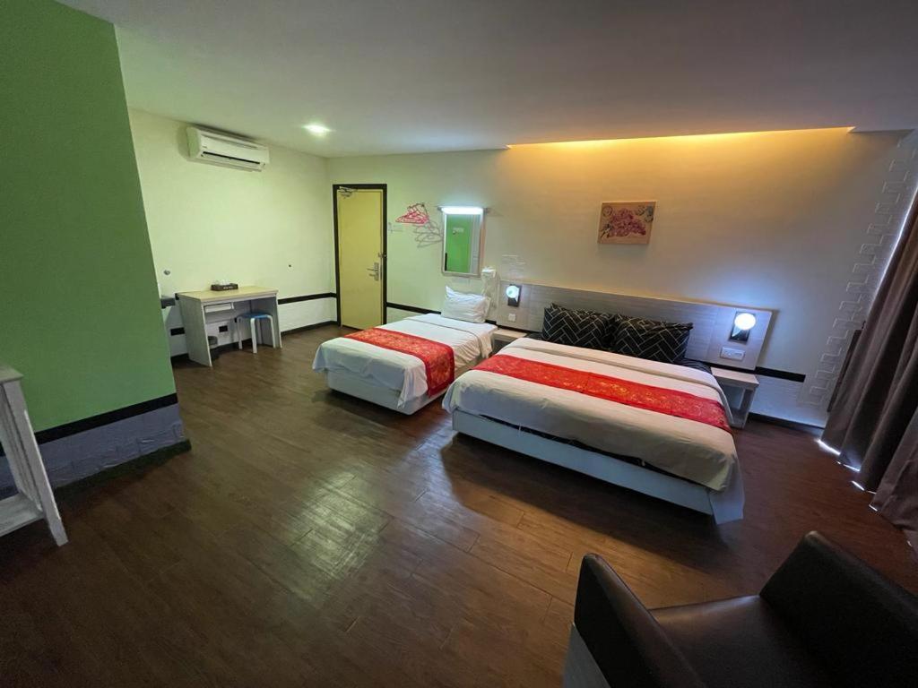 N&L Hotel Kuala Terengganu Exterior foto